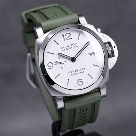 panerai white or black dial|pam1314.